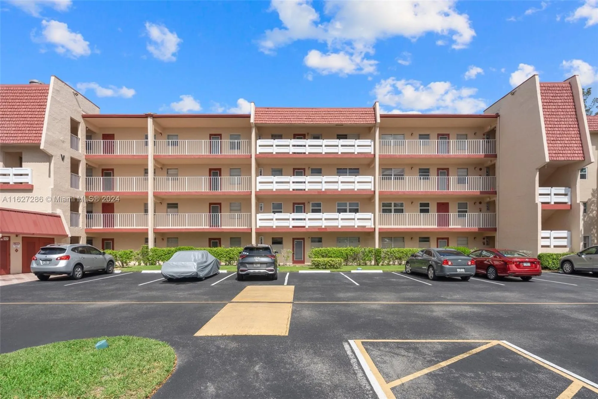 Property Slideshow image 1 of 26 | 1045 country club dr apt 107, Margate, FL, 33063
