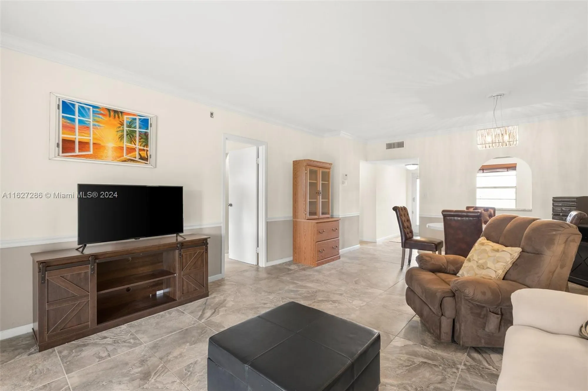 Property Slideshow image 10 of 26 | 1045 country club dr apt 107, Margate, FL, 33063