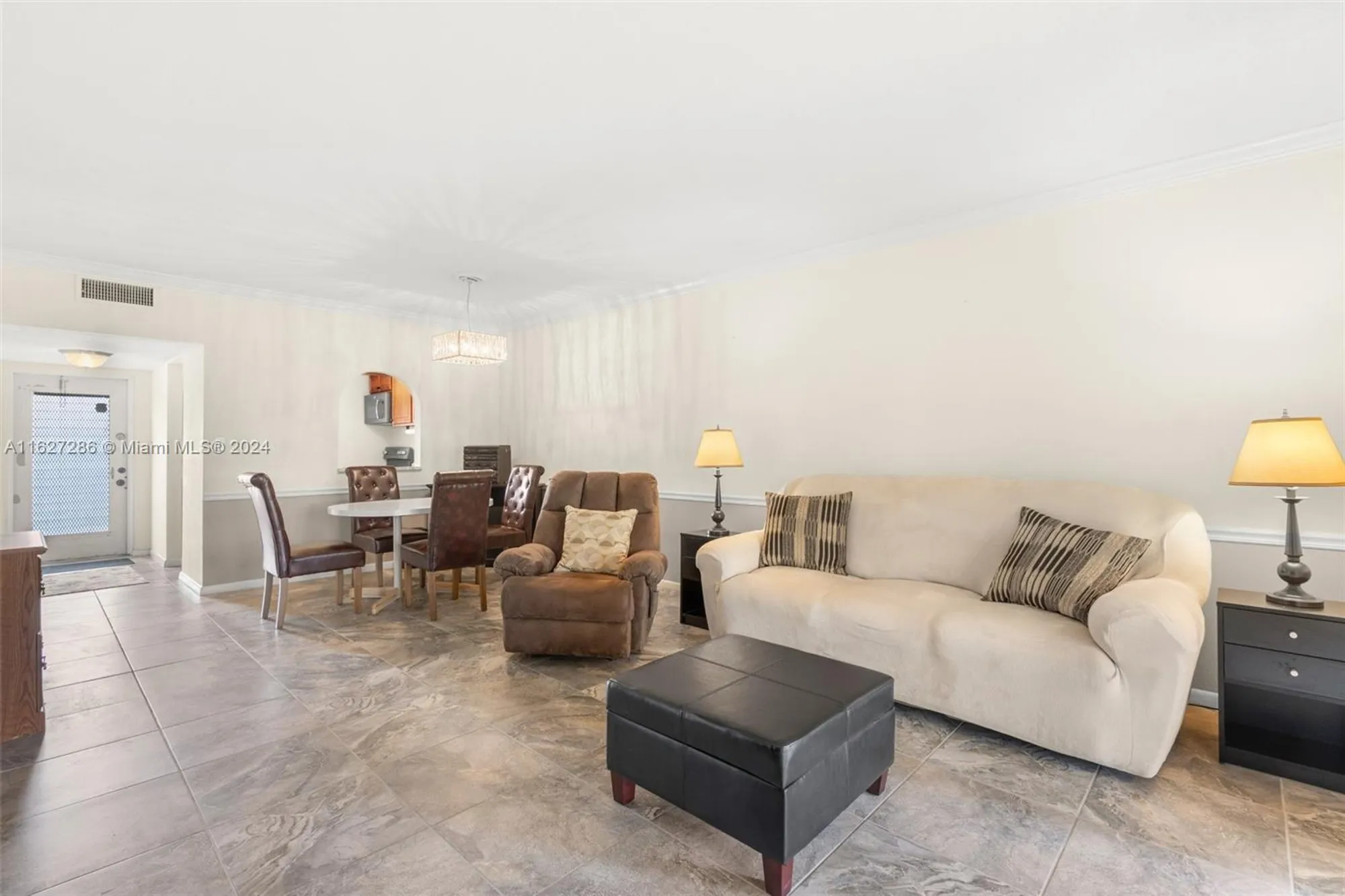 Property Slideshow image 8 of 26 | 1045 country club dr apt 107, Margate, FL, 33063
