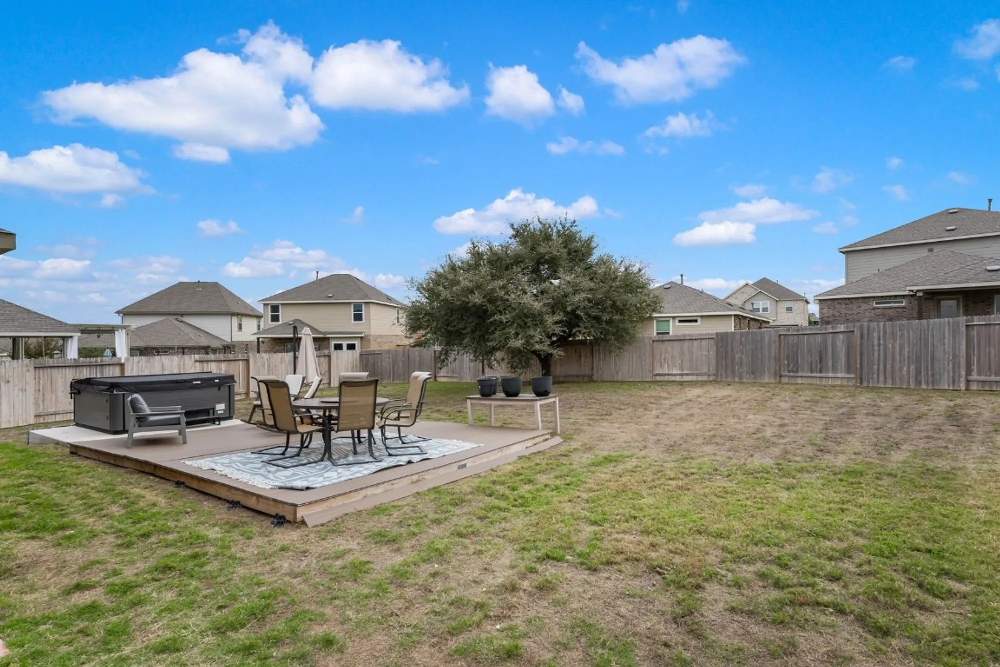 Property Slideshow image 20 of 24 | 2033 egret ave, New Braunfels, TX, 78132