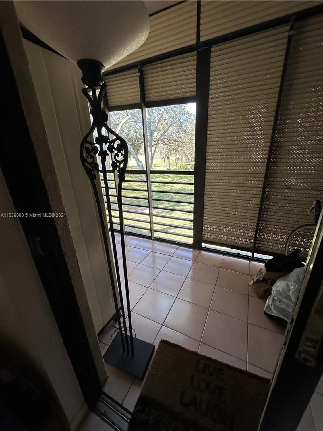 Property Slideshow image 15 of 19 | 6701 n university dr 202, Tamarac, FL, 33321