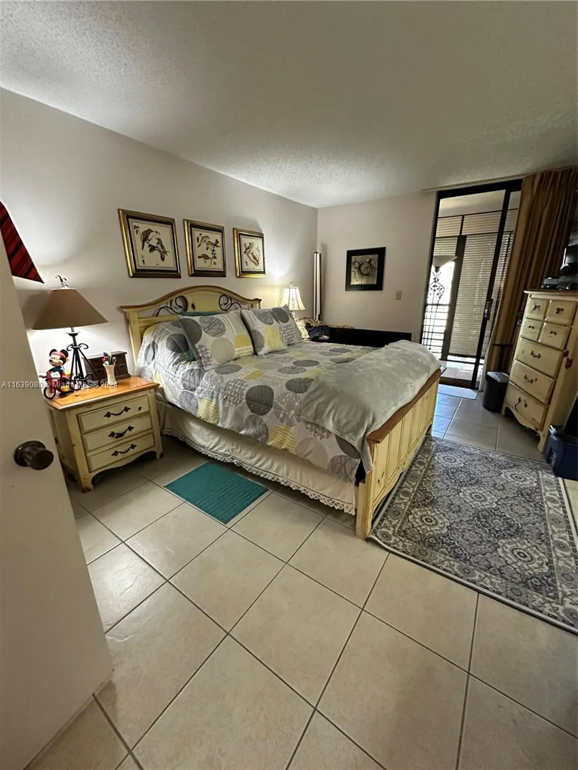 Property Slideshow image 13 of 19 | 6701 n university dr 202, Tamarac, FL, 33321