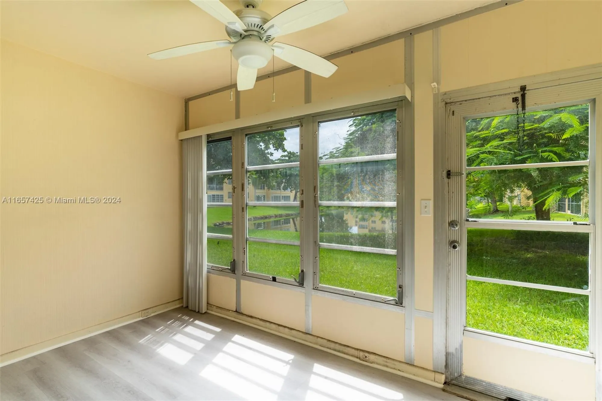Property Slideshow image 13 of 19 | 5830 nw 64th ave apt 105, Tamarac, FL, 33319