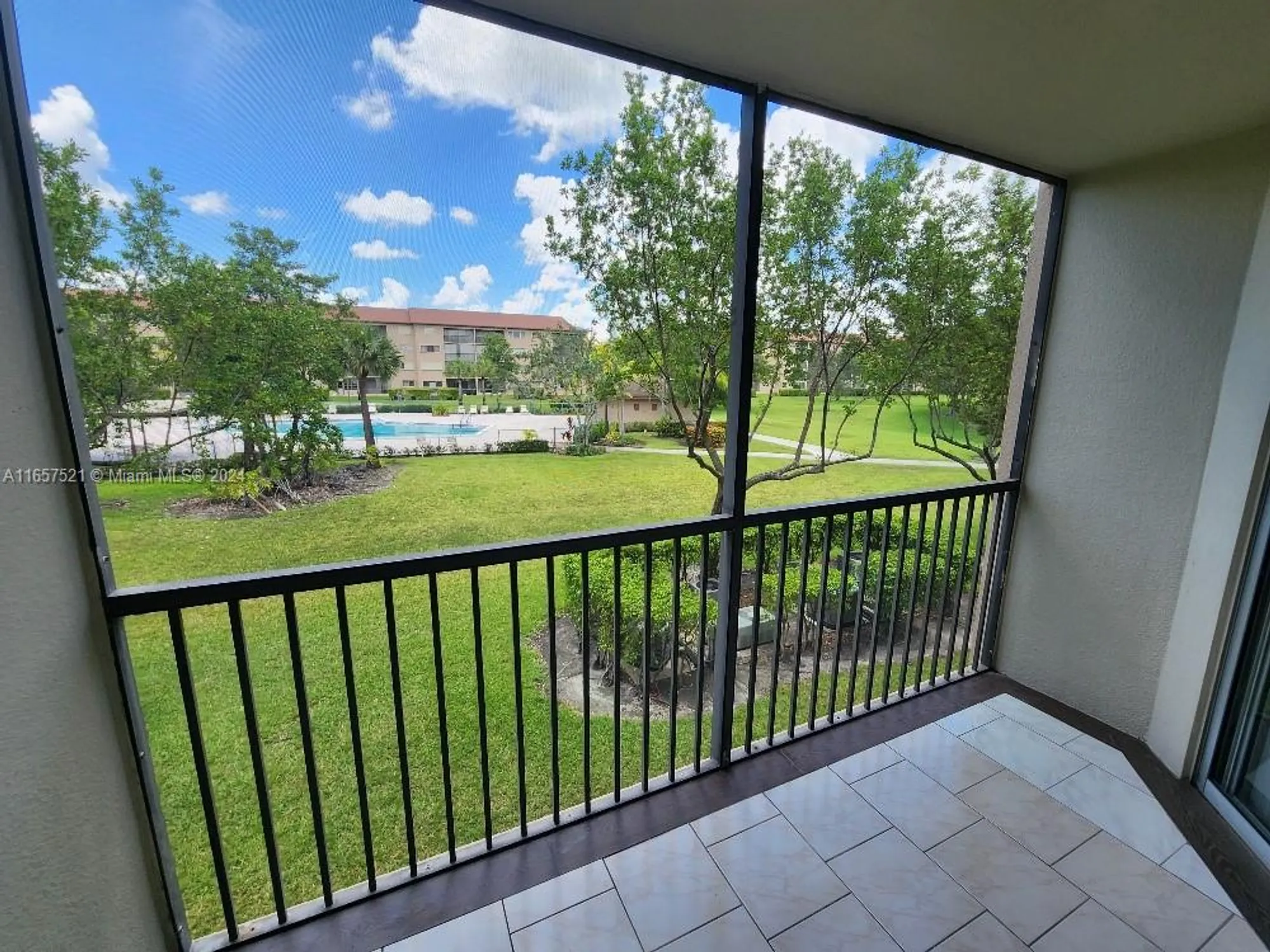 Property Slideshow image 2 of 17 | 12651 sw 16th ct 211b, Pembroke Pines, FL, 33027