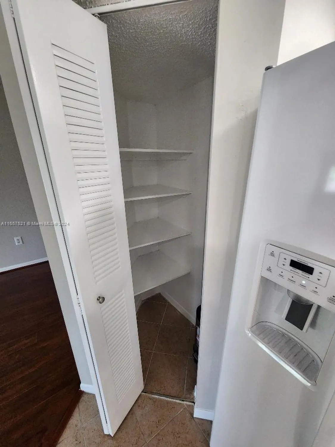 Property Slideshow image 4 of 17 | 12651 sw 16th ct 211b, Pembroke Pines, FL, 33027