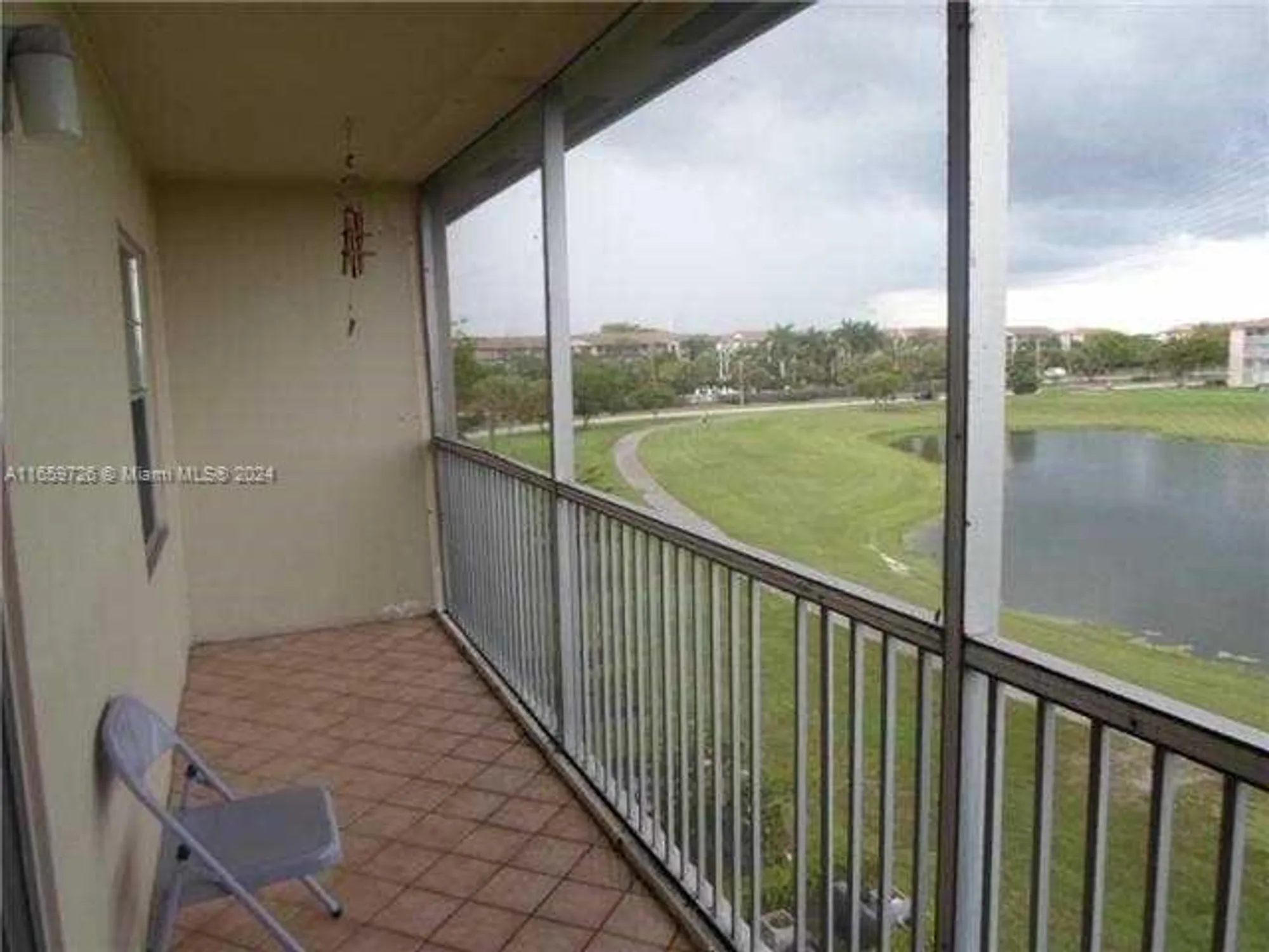 Property Slideshow image 7 of 8 | 13475 sw 9th st 405a, Pembroke Pines, FL, 33027