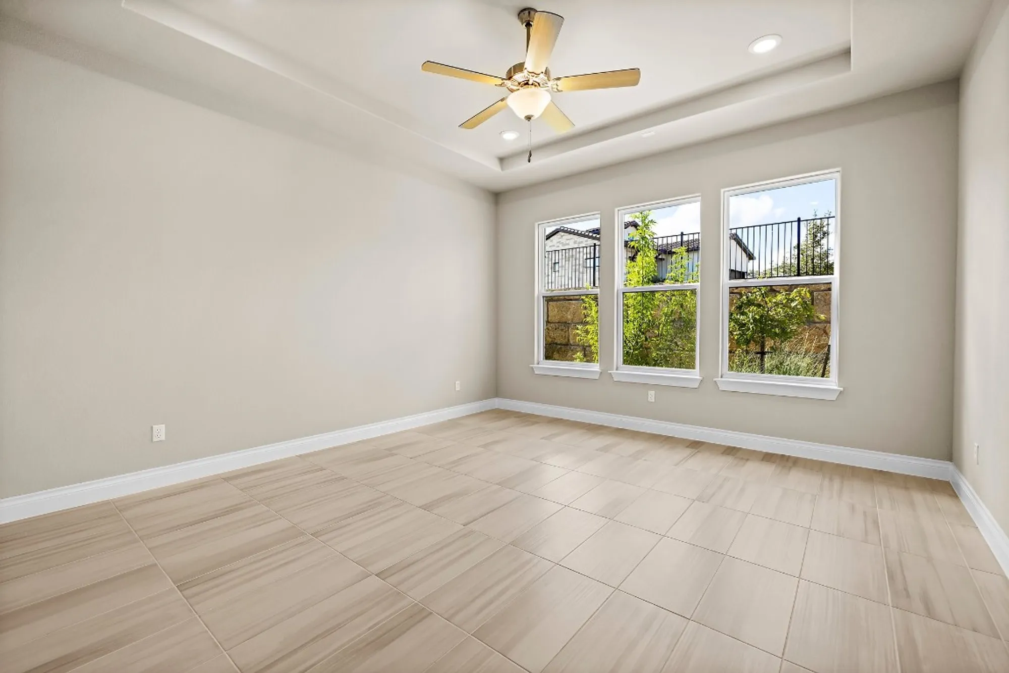 Property Slideshow image 7 of 12 | 113 amiata dr, Horseshoe Bay, TX, 78657