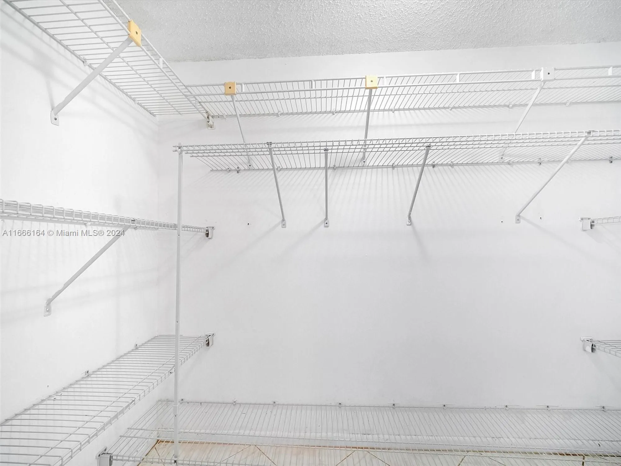 Property Slideshow image 16 of 19 | 6090 n sabal palm blvd 204, Tamarac, FL, 33319