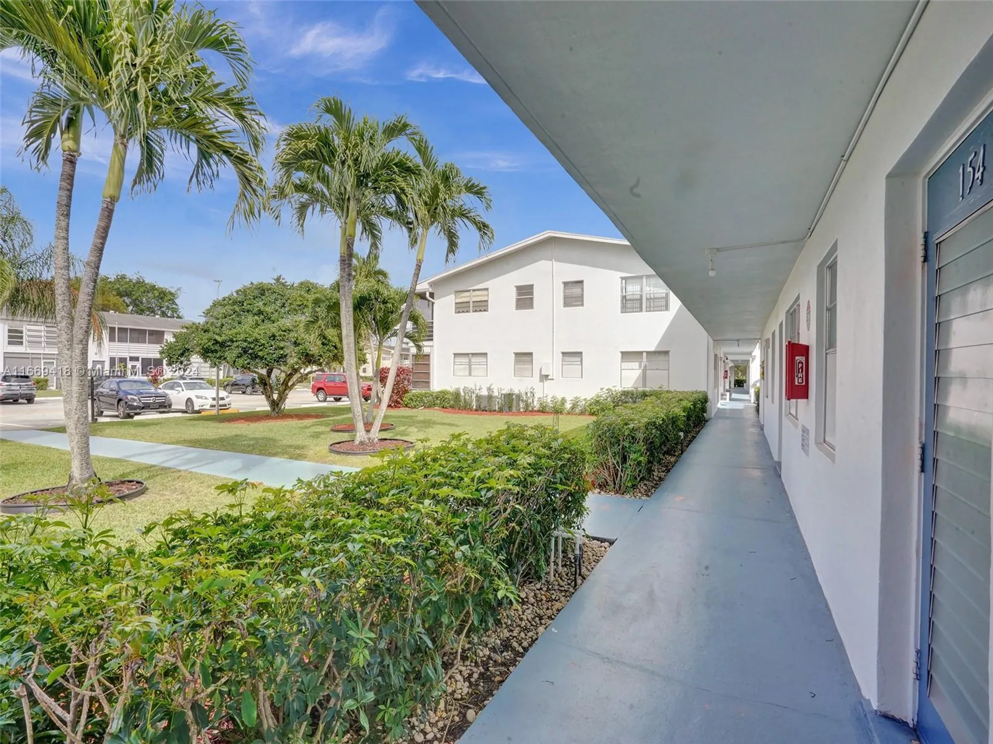 Property Slideshow image 3 of 44 | 154 markham h # 154, Deerfield Beach, FL, 33442
