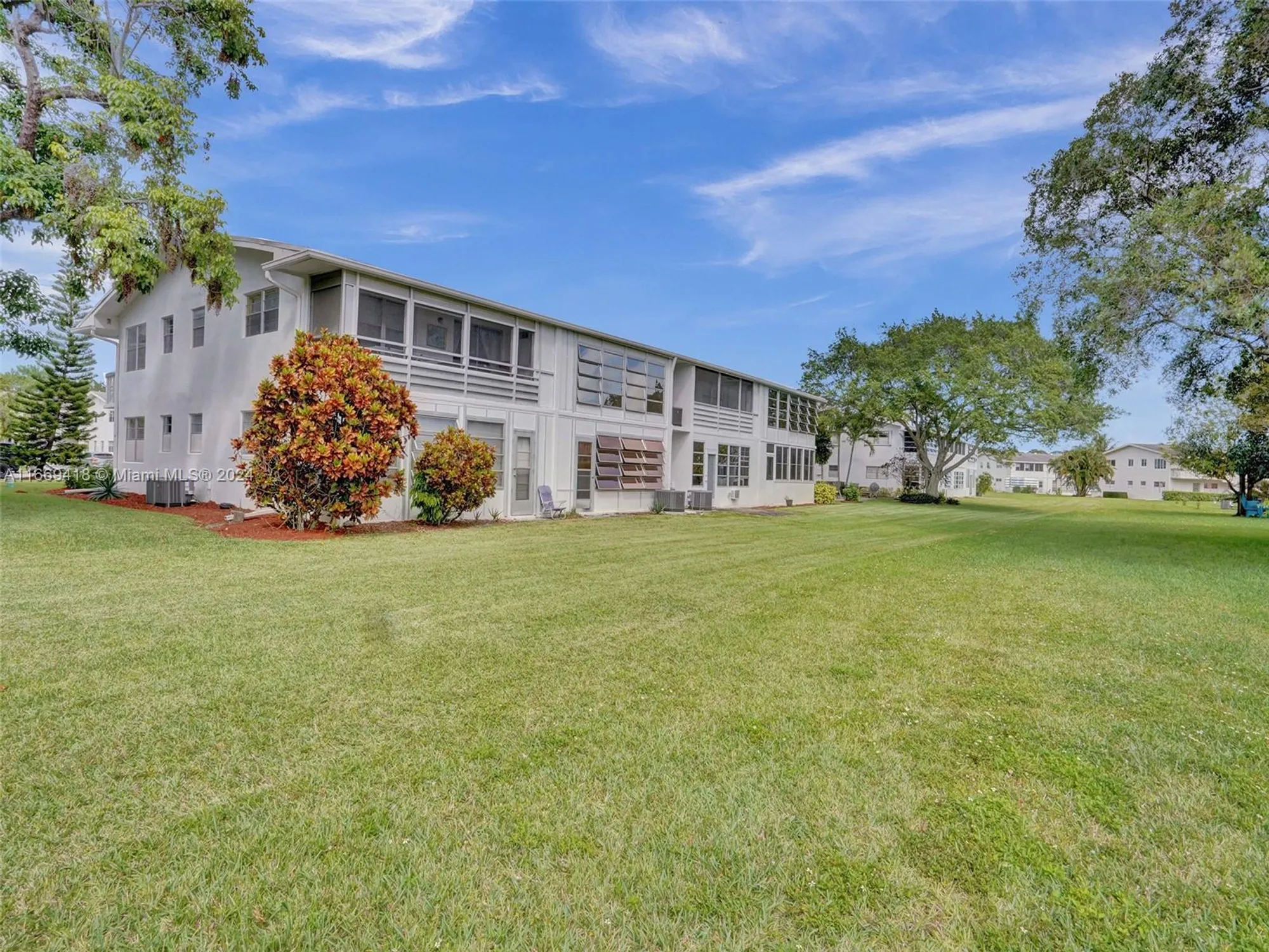 Property Slideshow image 7 of 44 | 154 markham h # 154, Deerfield Beach, FL, 33442