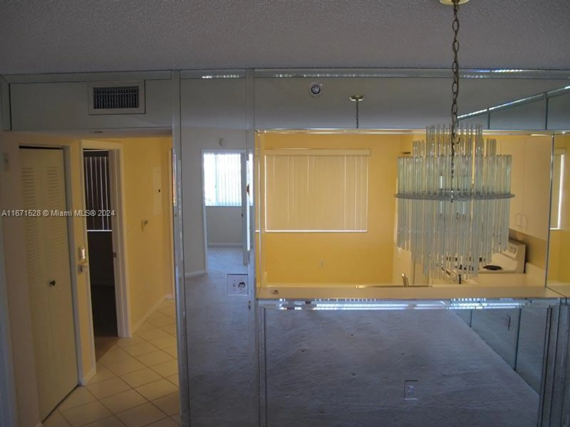 Property Slideshow image 6 of 21 | 9511 weldon cir g402, Tamarac, FL, 33321