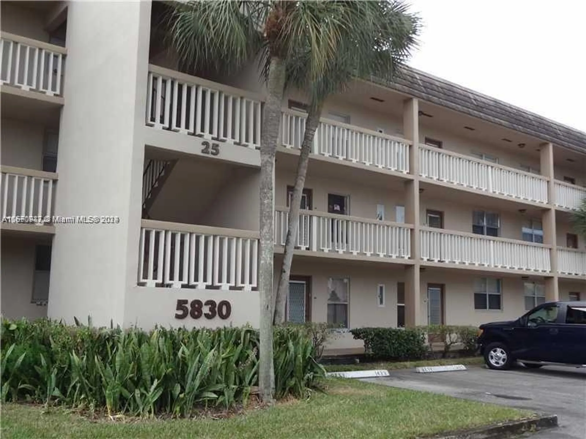 Property Slideshow image 2 of 7 | 5830 nw 64th ave apt 104, Tamarac, FL, 33319