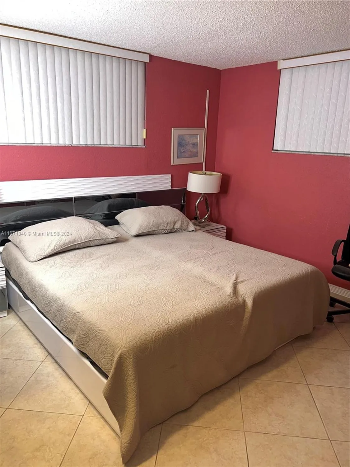 Property Slideshow image 14 of 51 | 9720 s hollybrook lake dr apt 101, Pembroke Pines, FL, 33025