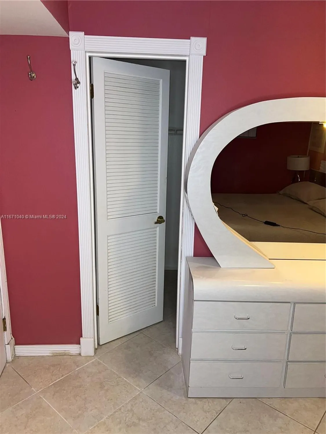 Property Slideshow image 15 of 51 | 9720 s hollybrook lake dr apt 101, Pembroke Pines, FL, 33025