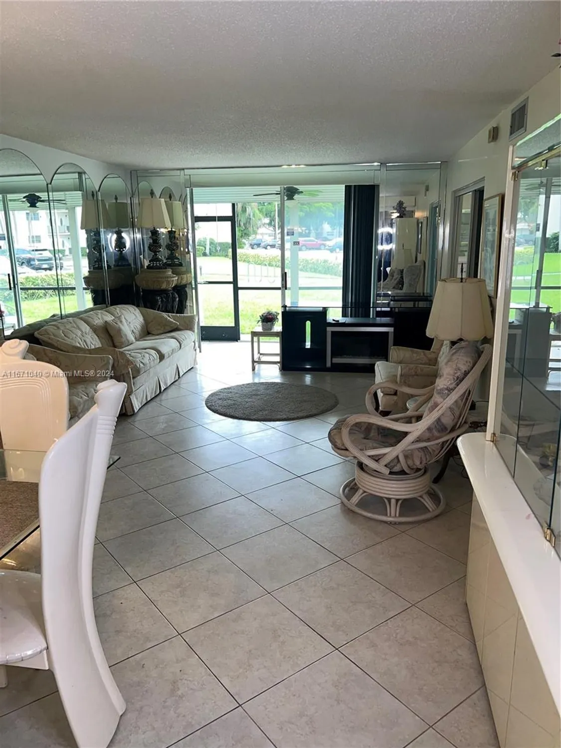 Property Slideshow image 21 of 51 | 9720 s hollybrook lake dr apt 101, Pembroke Pines, FL, 33025