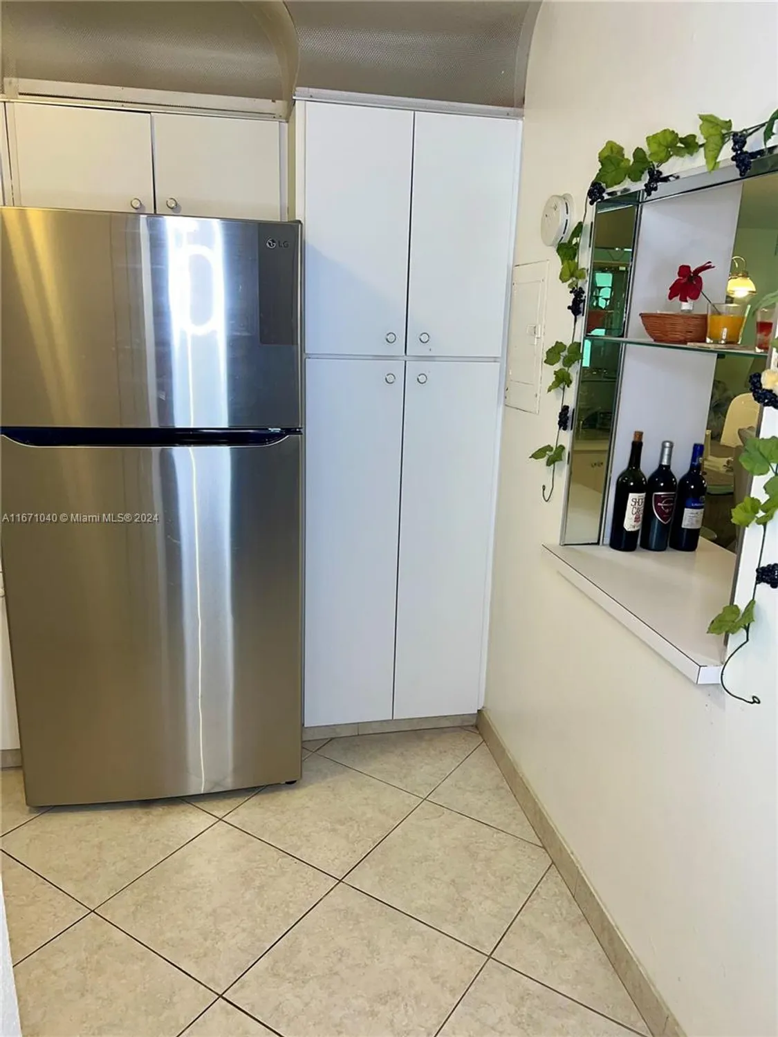 Property Slideshow image 7 of 51 | 9720 s hollybrook lake dr apt 101, Pembroke Pines, FL, 33025