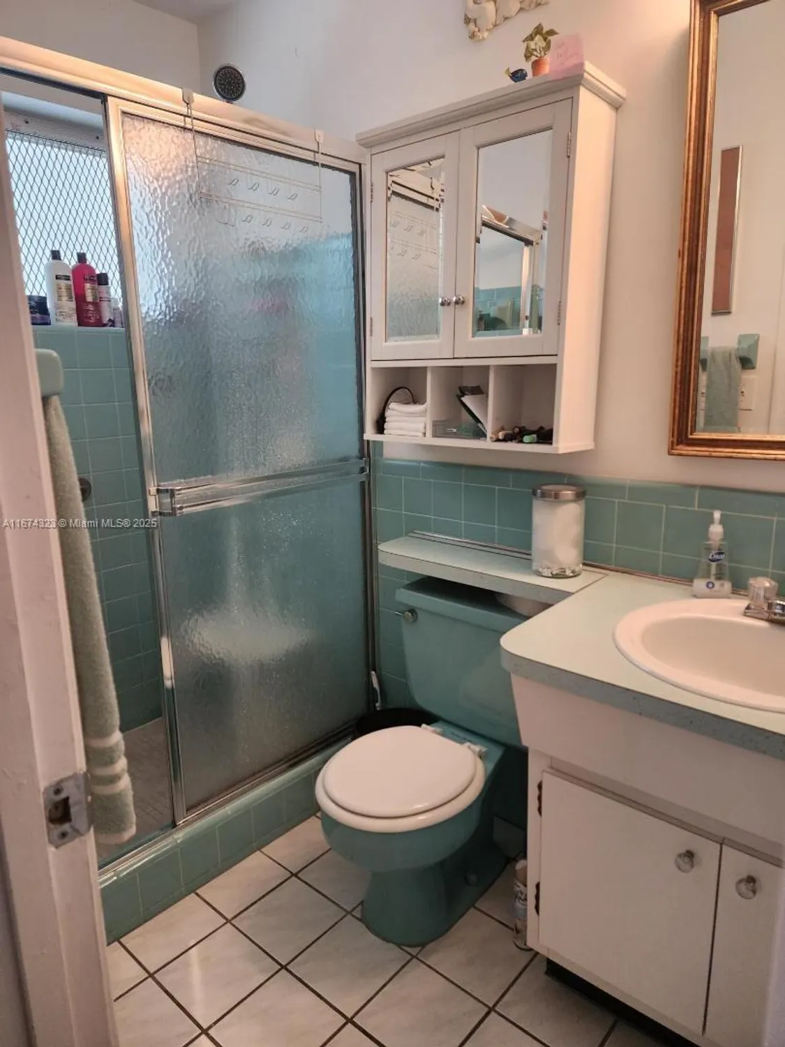 Property Slideshow image 11 of 26 | 4200 nw 47th st, Tamarac, FL, 33319