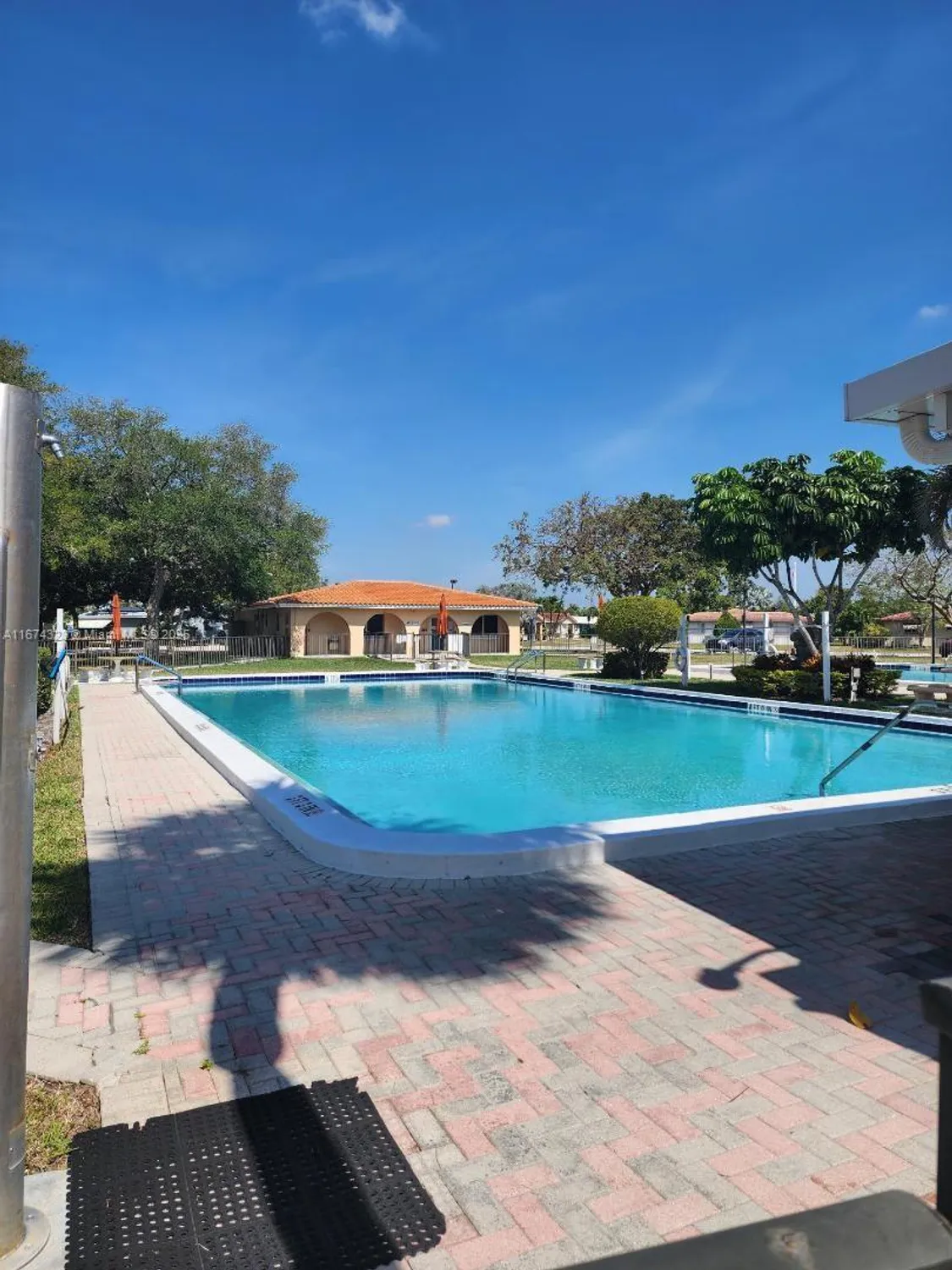 Property Slideshow image 24 of 26 | 4200 nw 47th st, Tamarac, FL, 33319