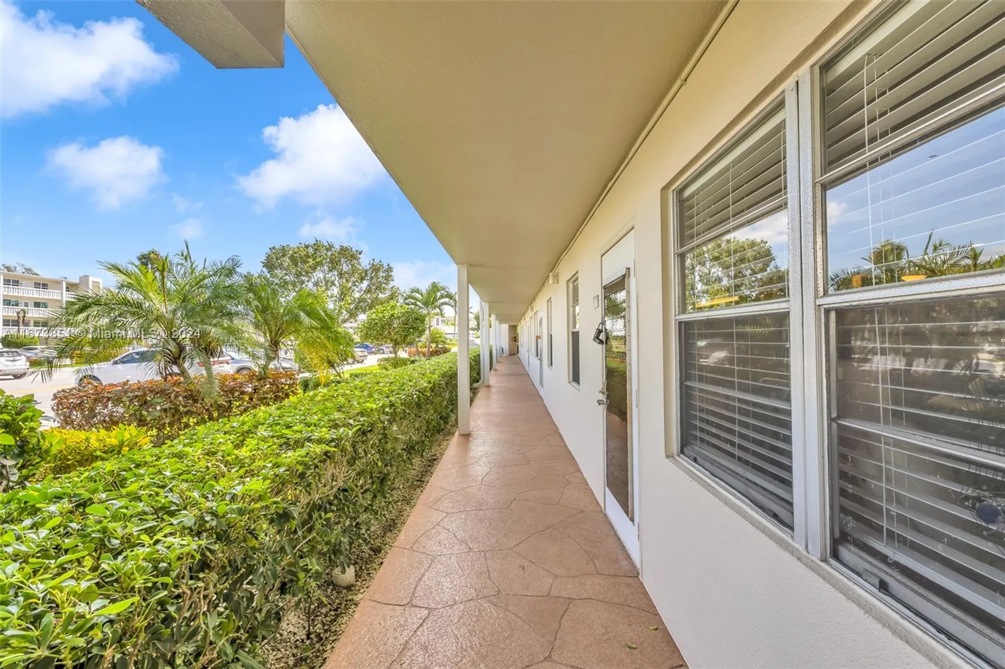 Property Slideshow image 11 of 39 | 156 grantham e unit e, Deerfield Beach, FL, 33442