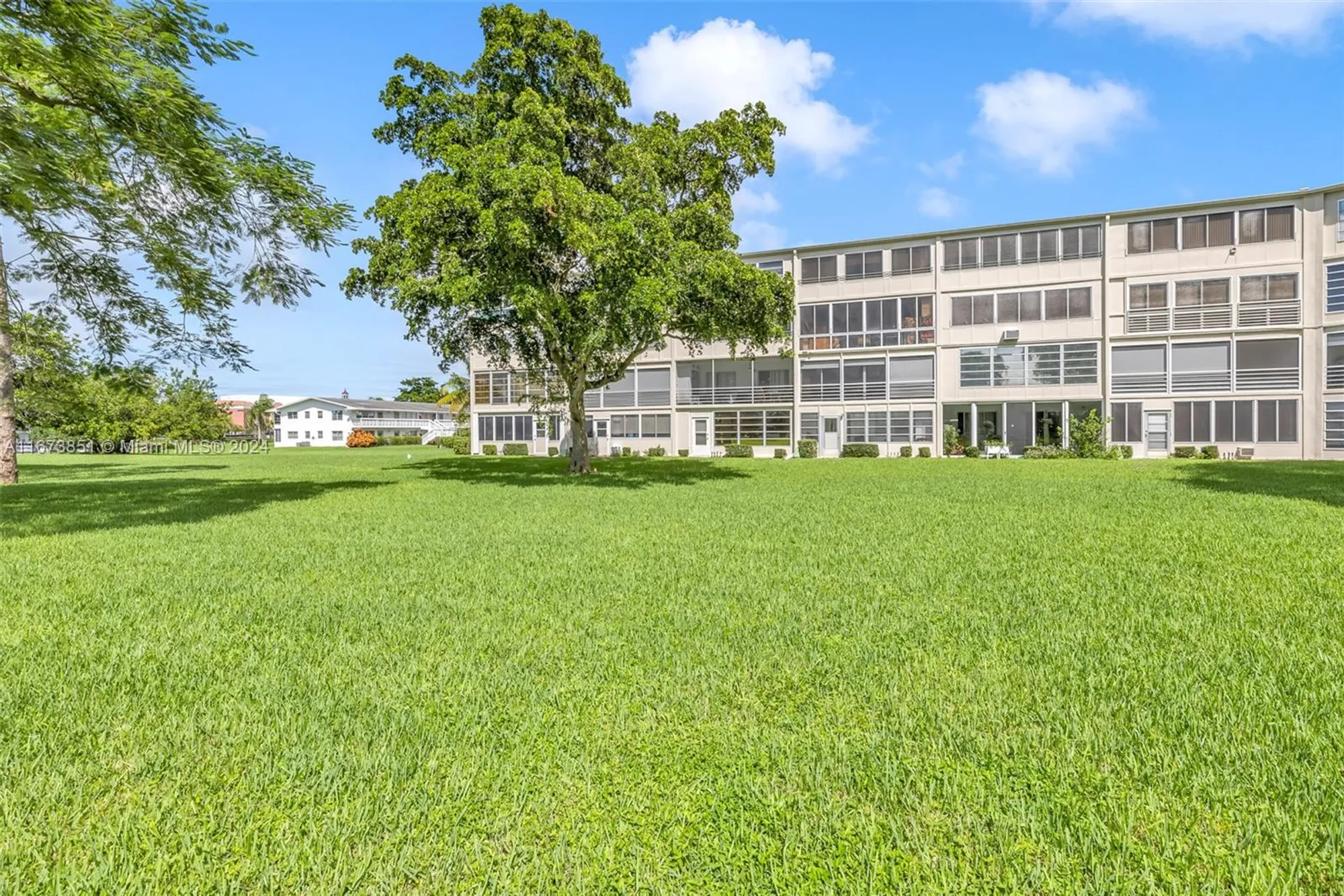 Property Slideshow image 34 of 39 | 156 grantham e unit e, Deerfield Beach, FL, 33442