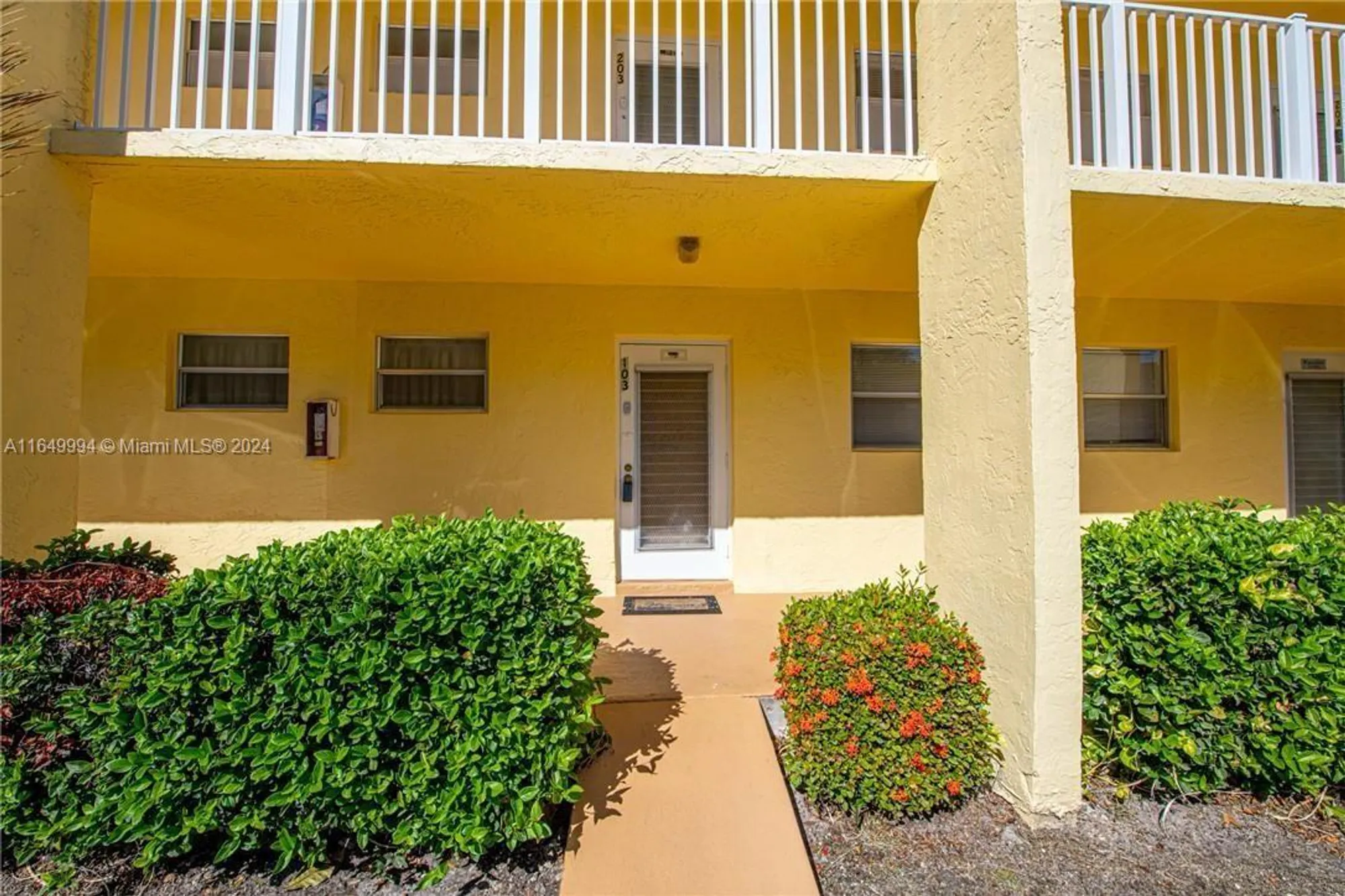 Property Slideshow image 1 of 17 | 6700 royal palm blvd 103d, Margate, FL, 33063