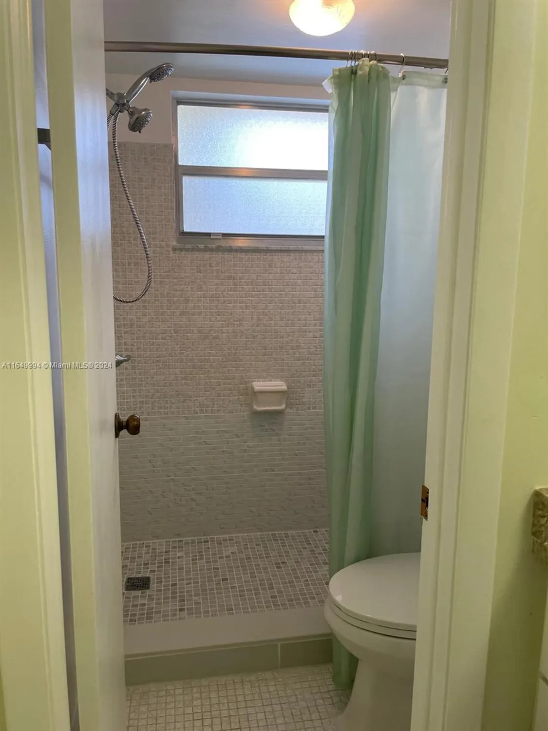 Property Slideshow image 12 of 17 | 6700 royal palm blvd 103d, Margate, FL, 33063