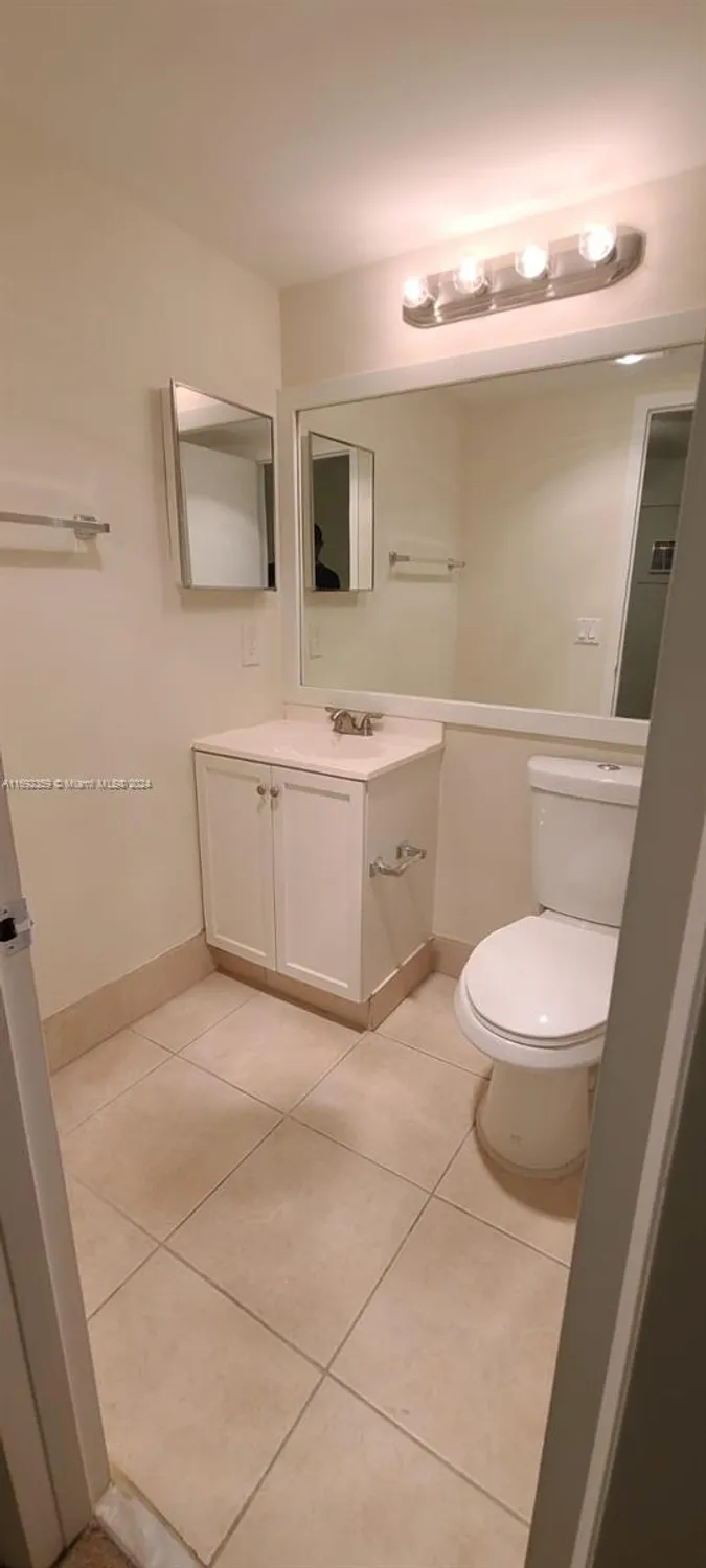 Property Slideshow image 12 of 34 | 34 mansfield a # 34, Boca Raton, FL, 33434