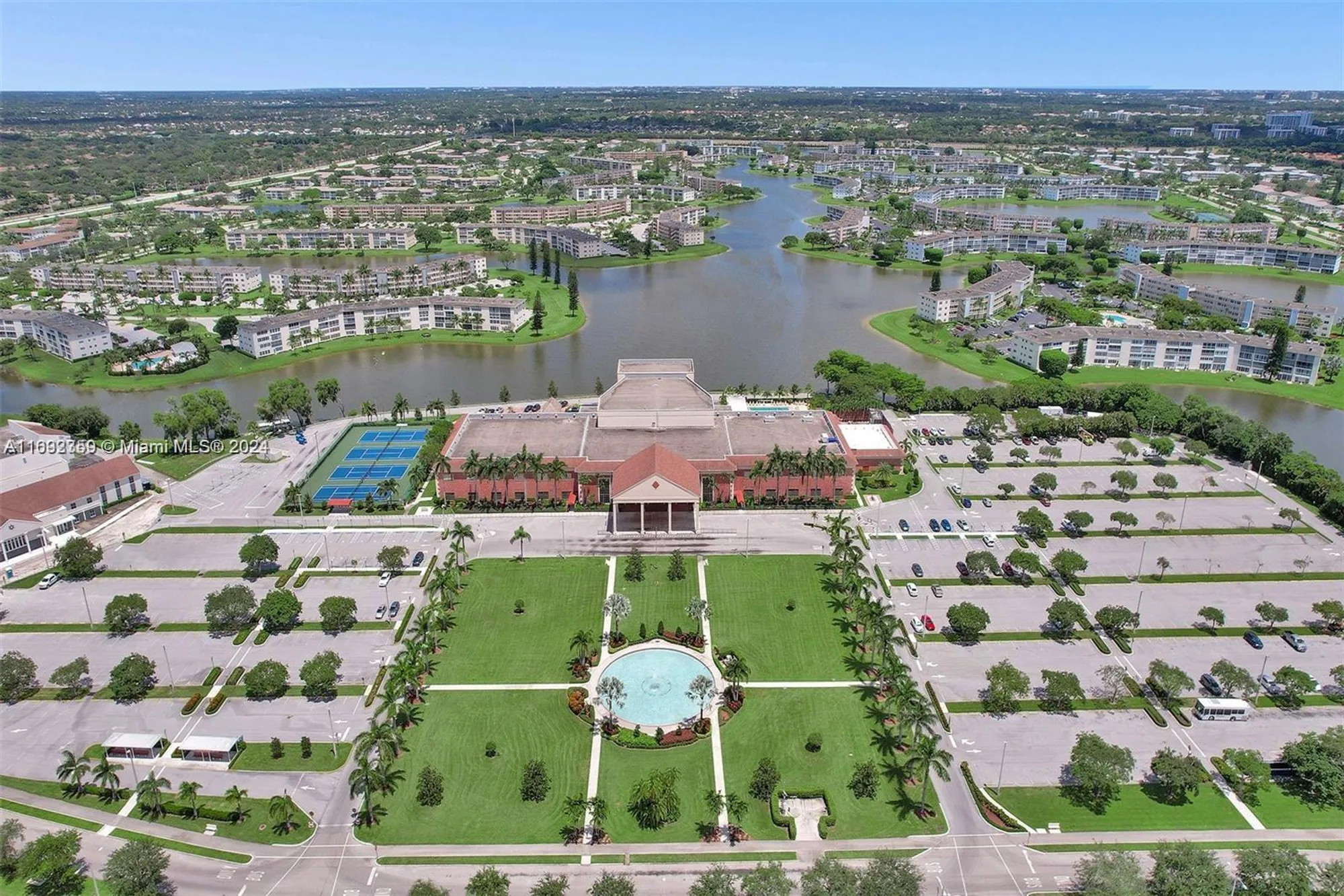 Property Slideshow image 31 of 34 | 34 mansfield a # 34, Boca Raton, FL, 33434