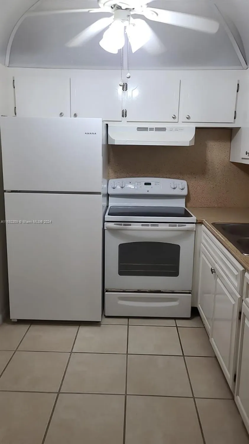 Property Slideshow image 5 of 34 | 34 mansfield a # 34, Boca Raton, FL, 33434