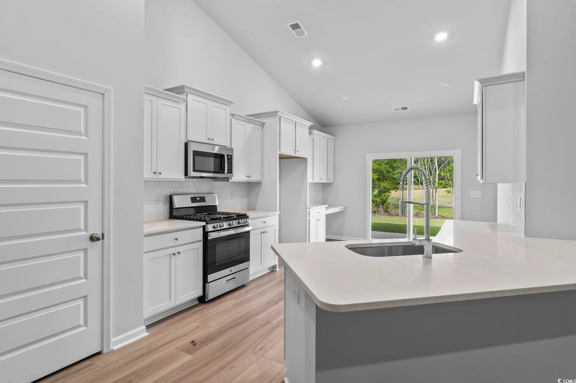 Property Slideshow image 11 of 30 | 9742 indigo creek blvd, Murrells Inlet, SC, 29576