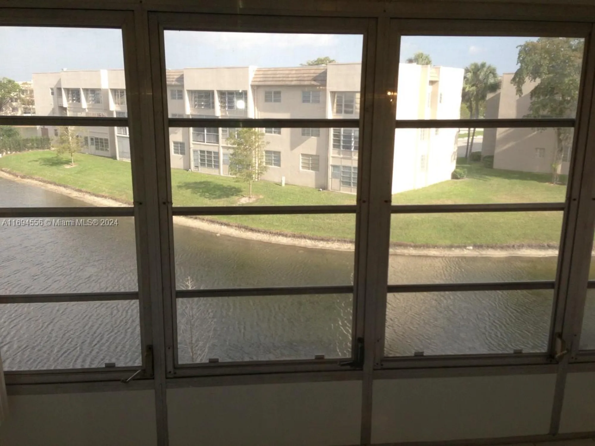 Property Slideshow image 6 of 9 | 6070 nw 64th ave 307, Tamarac, FL, 33319