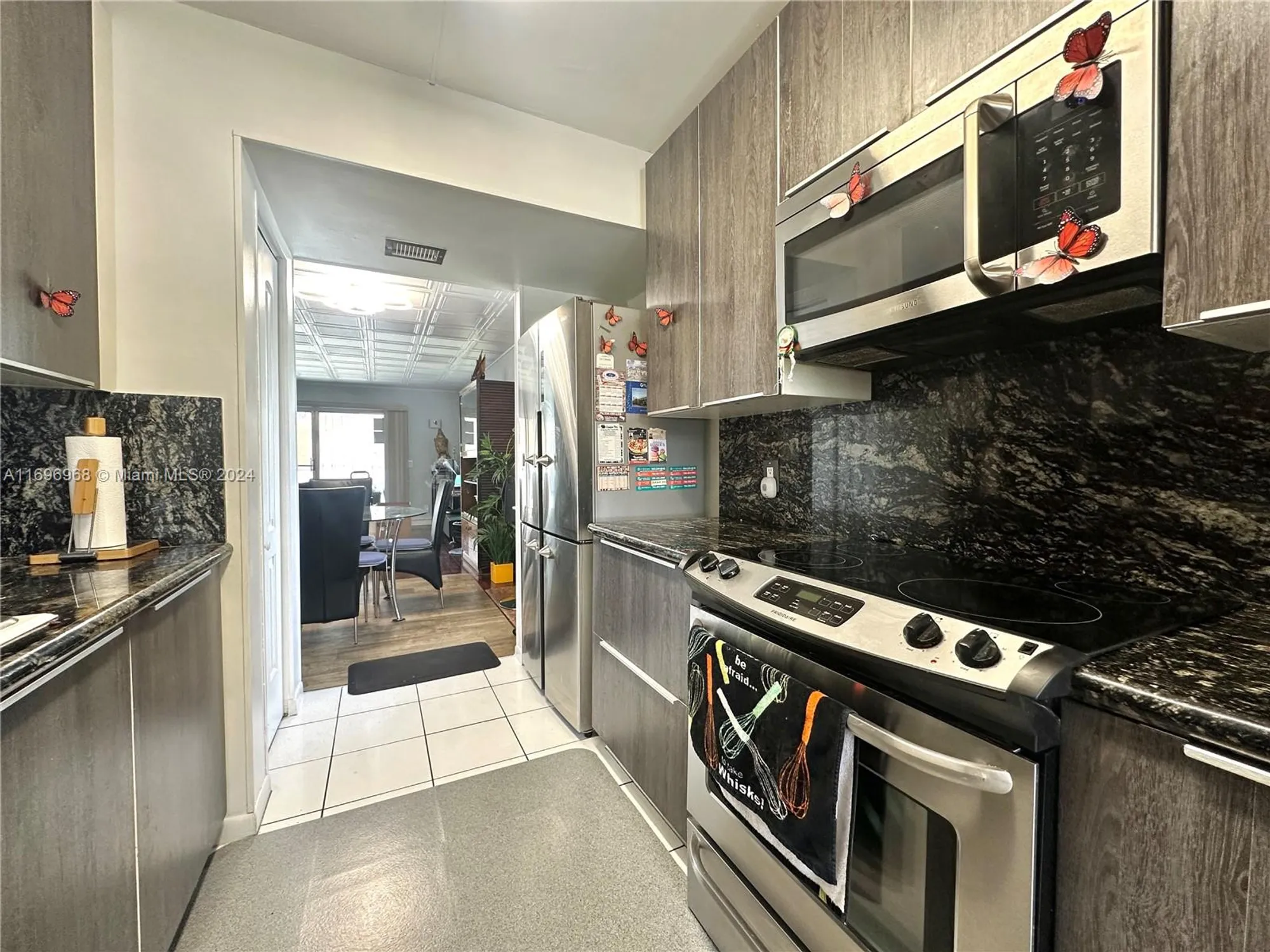 Property Slideshow image 16 of 40 | 12900 sw 13th st 214e, Pembroke Pines, FL, 33027