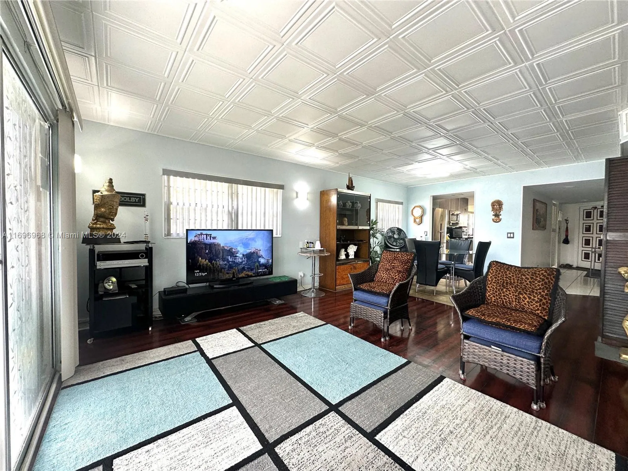 Property Slideshow image 4 of 40 | 12900 sw 13th st 214e, Pembroke Pines, FL, 33027