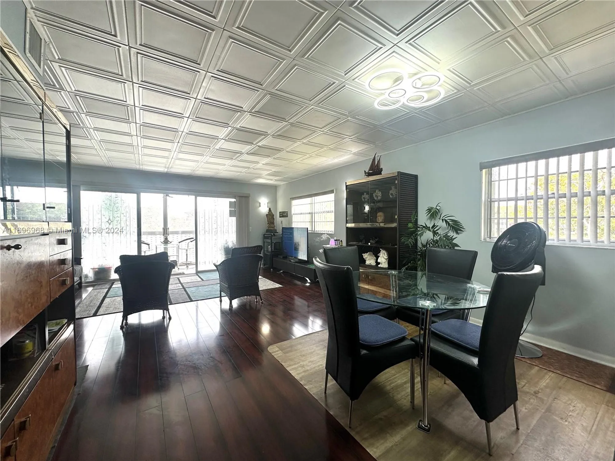 Property Slideshow image 9 of 40 | 12900 sw 13th st 214e, Pembroke Pines, FL, 33027