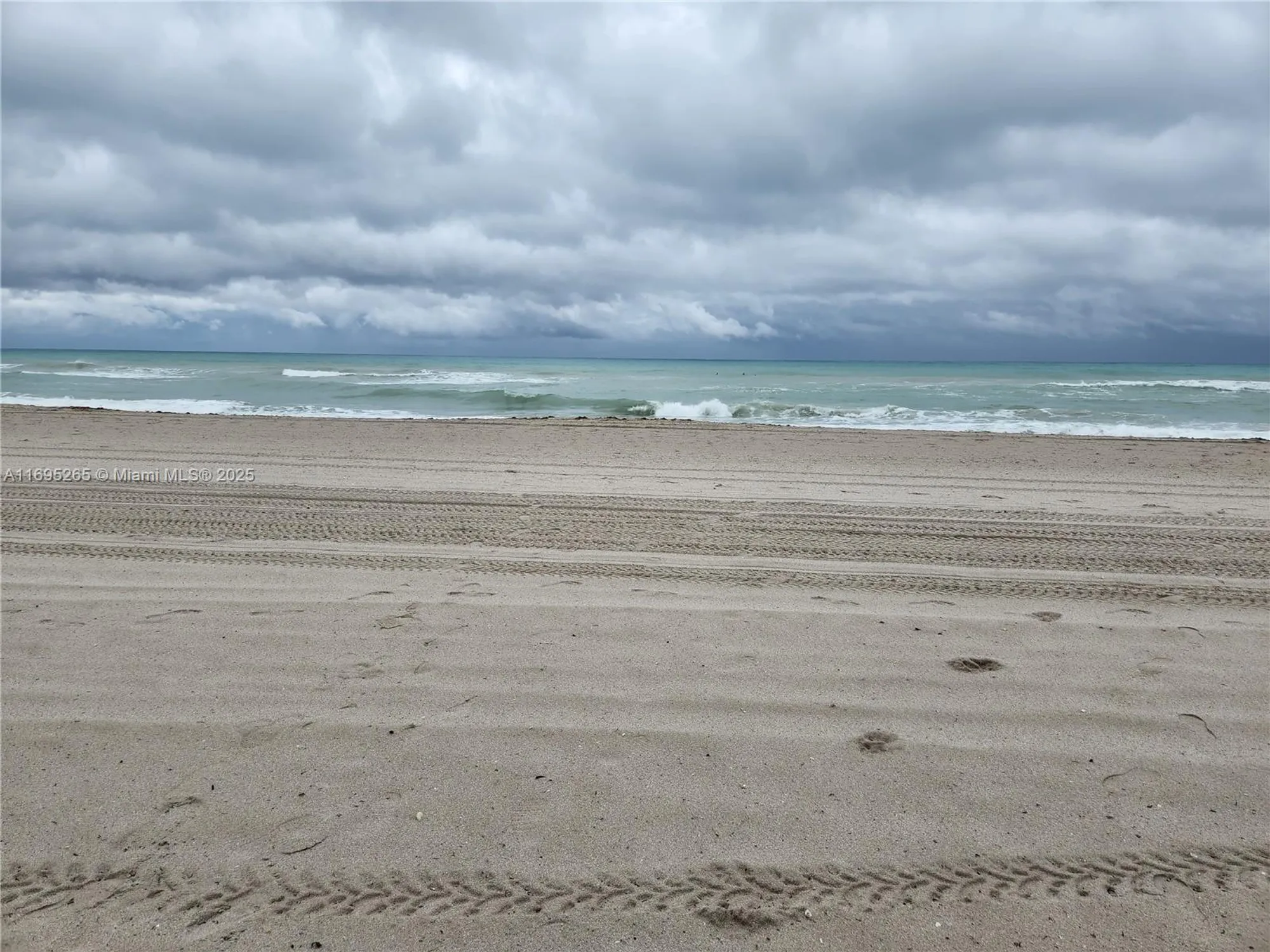 Property Slideshow image 19 of 100 | 1201 s ocean dr 304s, Hollywood, FL, 33019