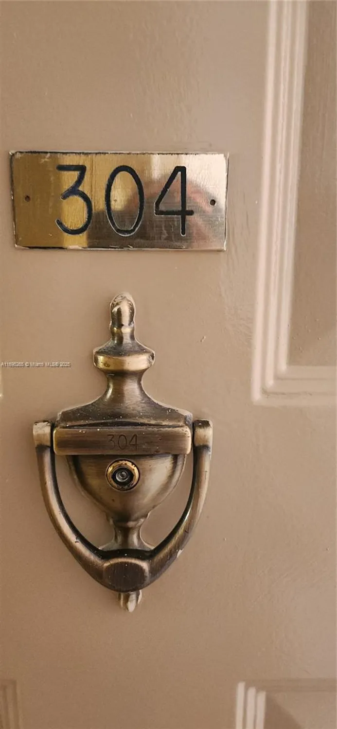 Property Slideshow image 98 of 100 | 1201 s ocean dr 304s, Hollywood, FL, 33019