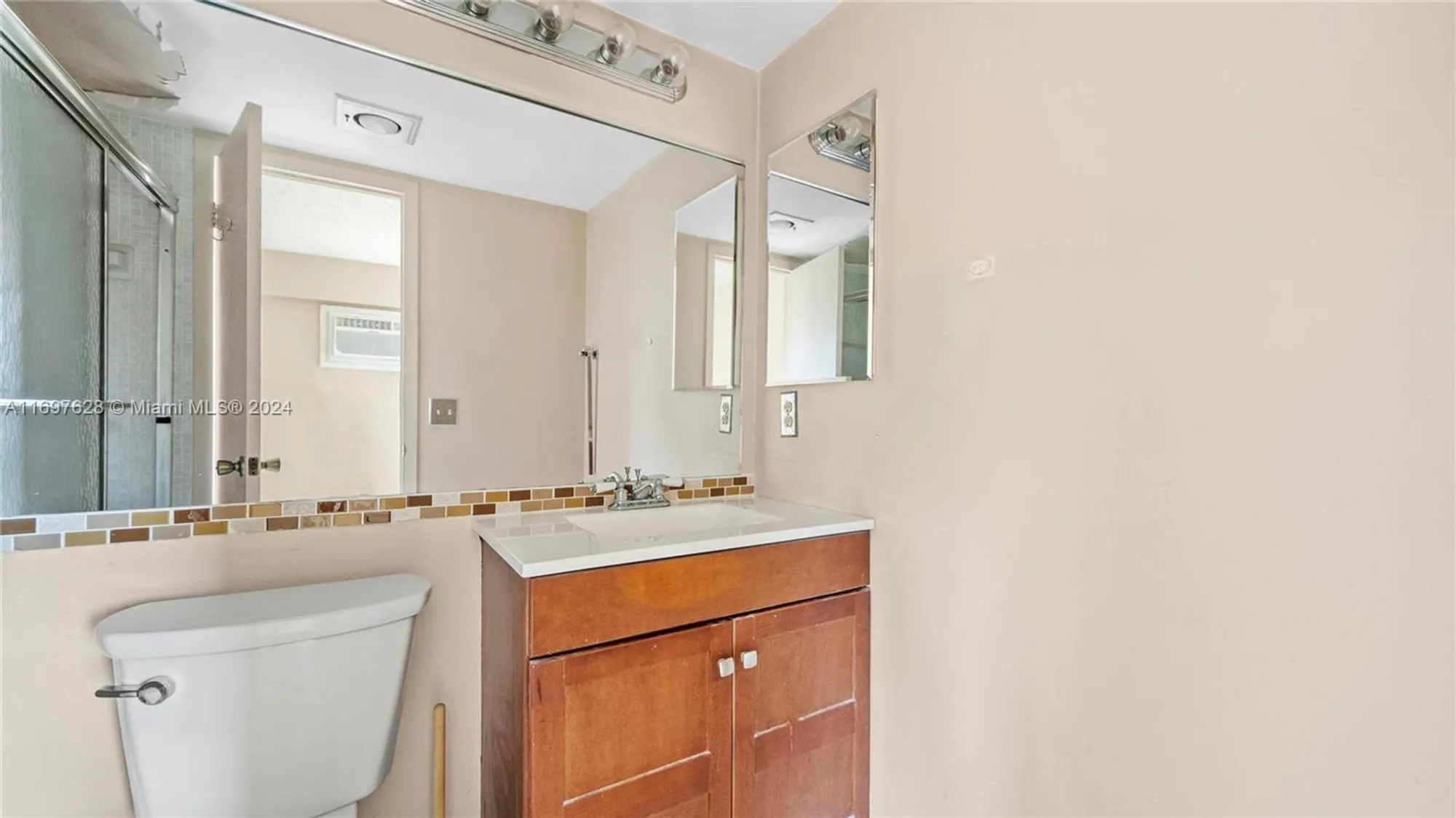 Property Slideshow image 9 of 10 | 79 suffolk b # 79, Boca Raton, FL, 33434
