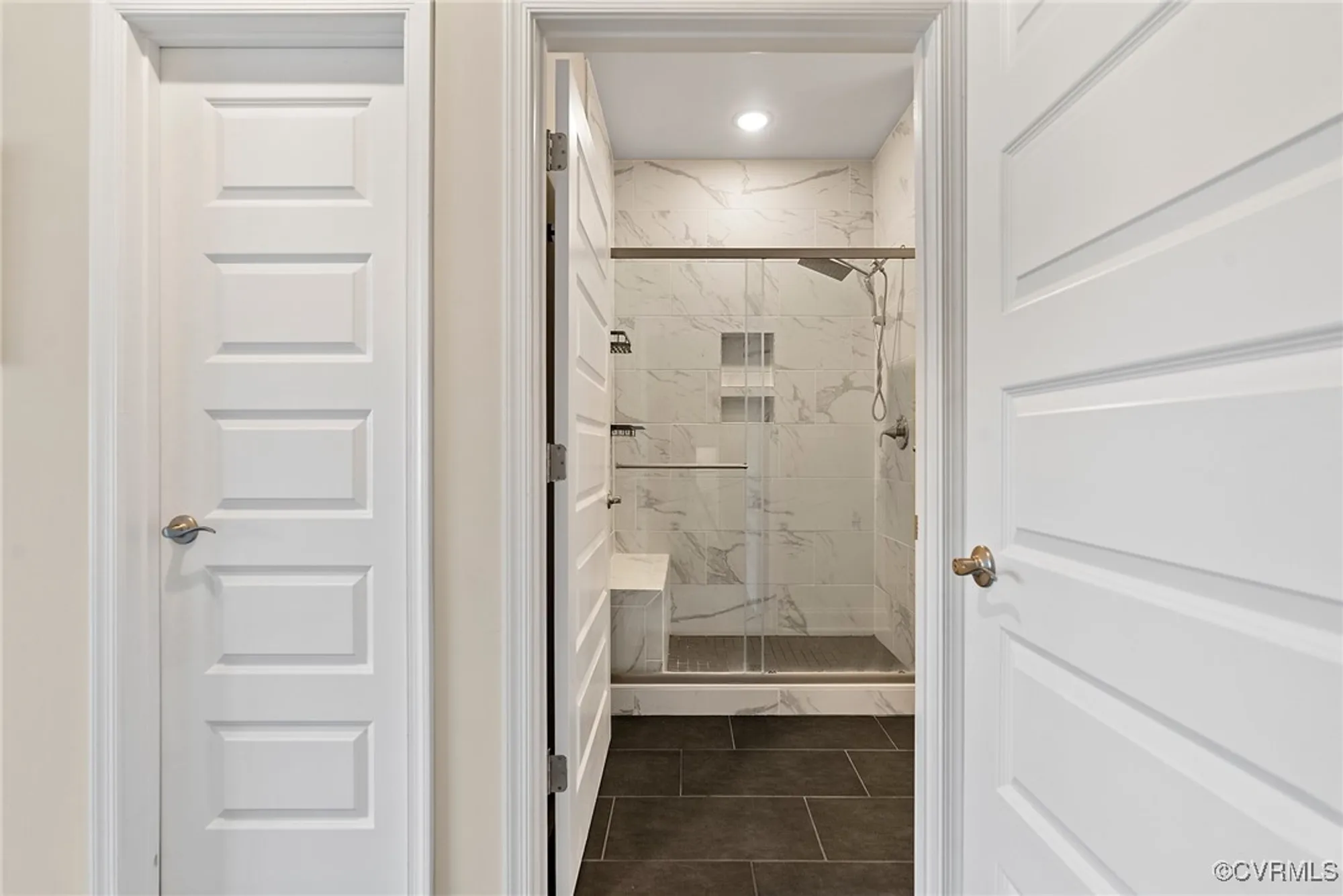 Property Slideshow image 12 of 39 | 6404 sanford springs cv, Midlothian, VA, 23112