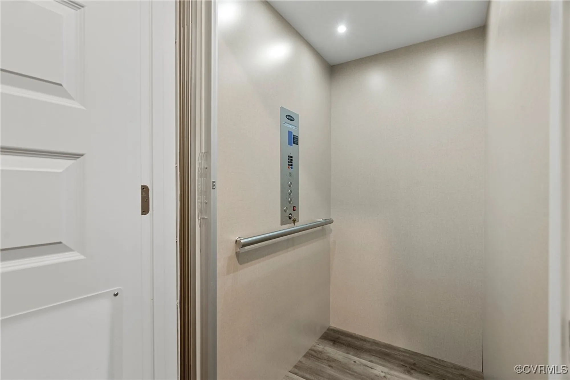 Property Slideshow image 22 of 39 | 6404 sanford springs cv, Midlothian, VA, 23112