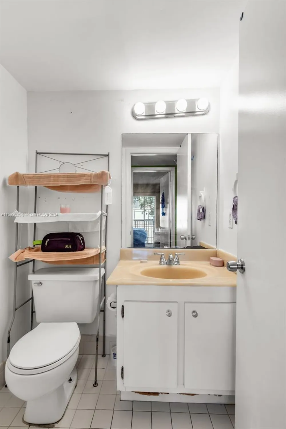 Property Slideshow image 11 of 26 | 200 sw 132nd way 211l, Pembroke Pines, FL, 33027