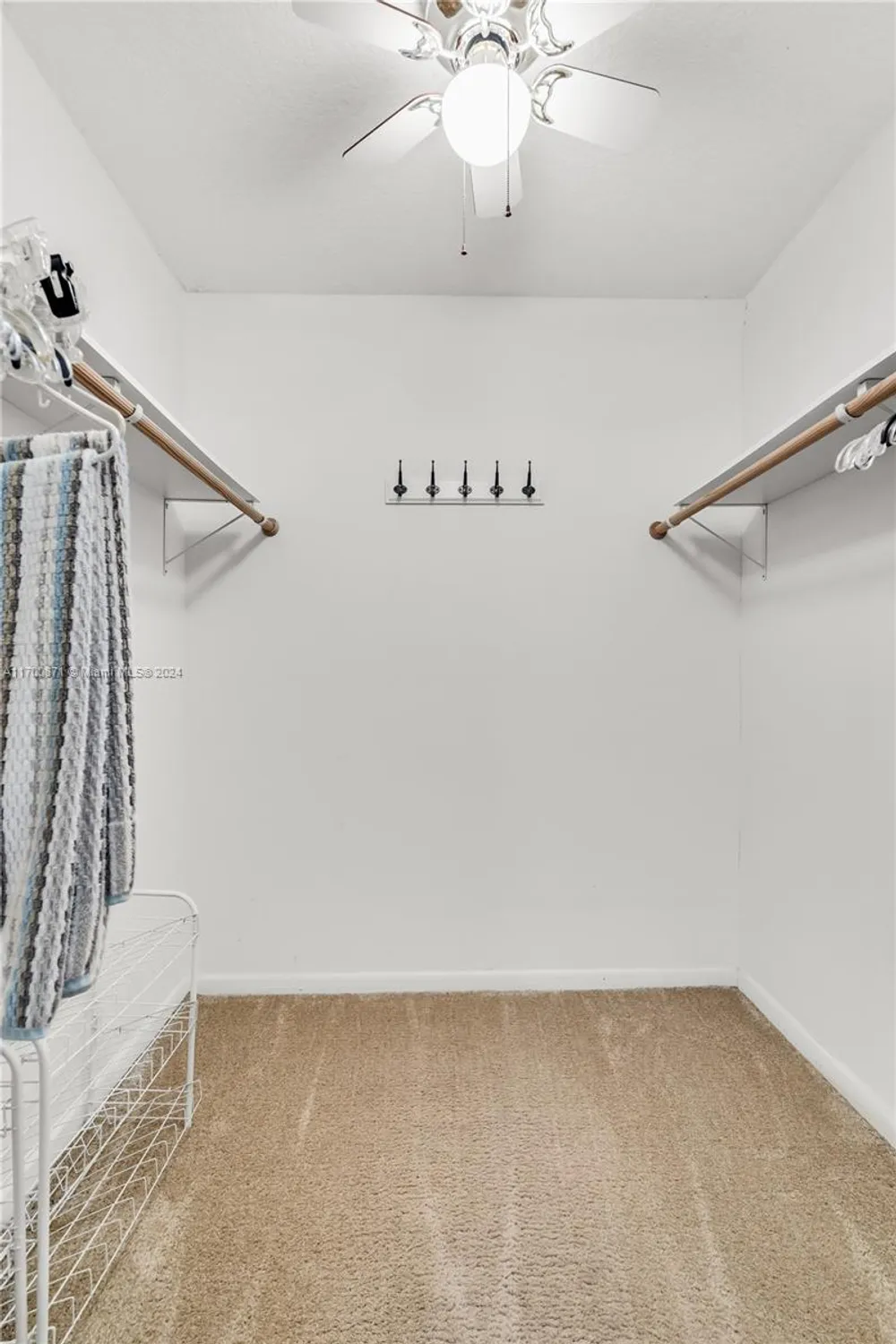 Property Slideshow image 19 of 36 | 2101 lucaya bnd k4, Coconut Creek, FL, 33066