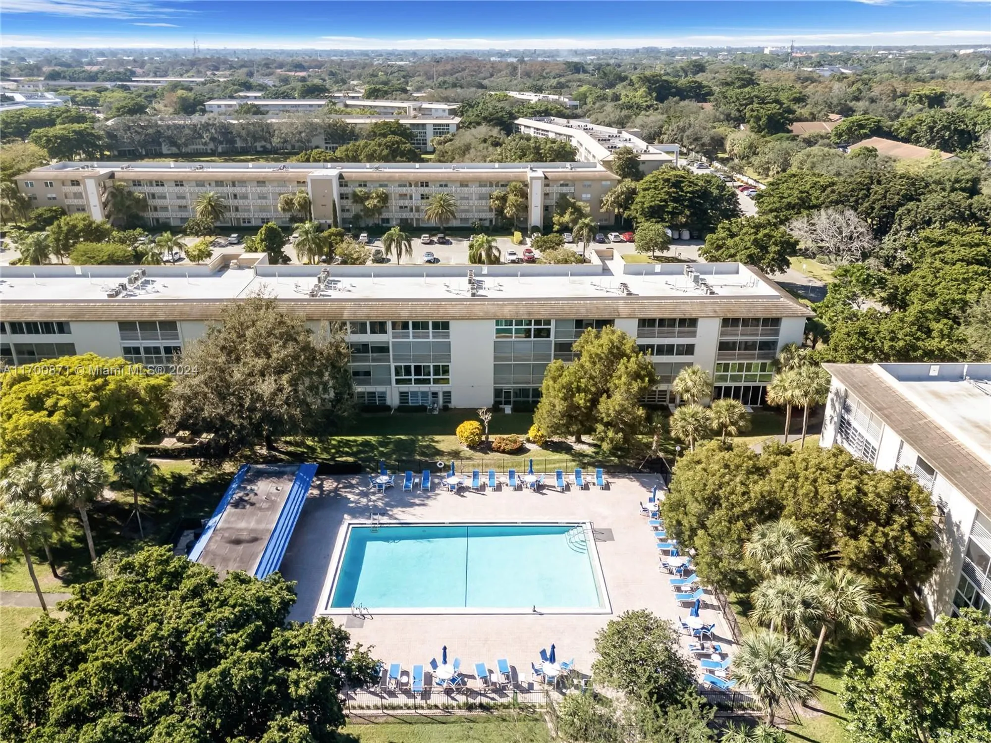 Property Slideshow image 25 of 36 | 2101 lucaya bnd k4, Coconut Creek, FL, 33066