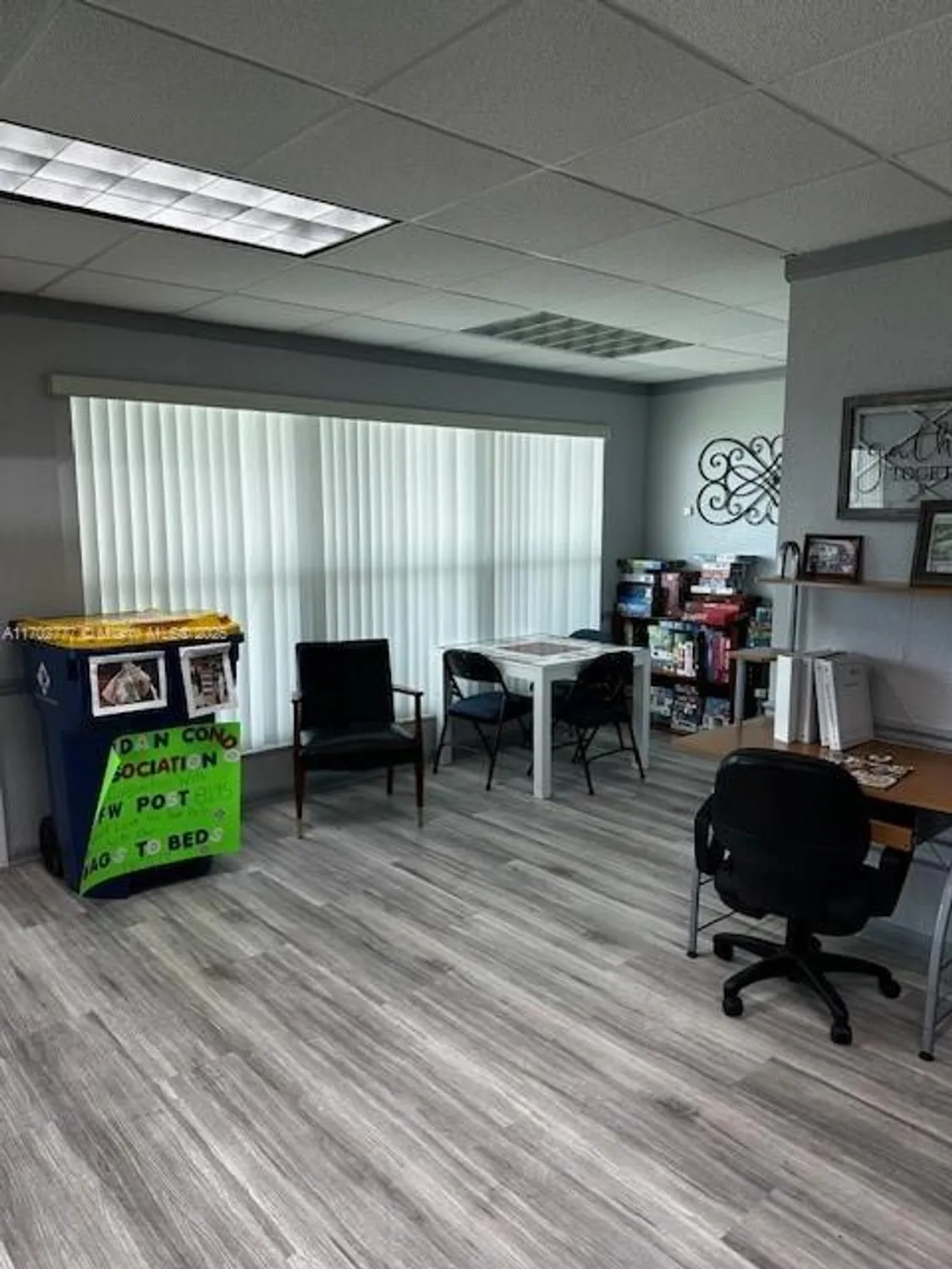 Property Slideshow image 23 of 23 | 2223 park ln 304, Hollywood, FL, 33021