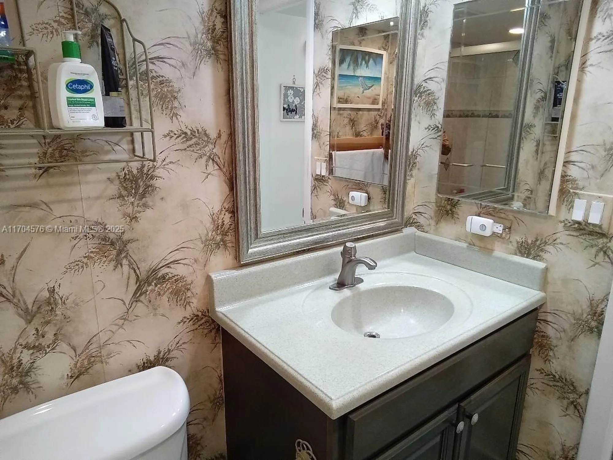 Property Slideshow image 22 of 34 | 1000 saint charles pl 615, Pembroke Pines, FL, 33026