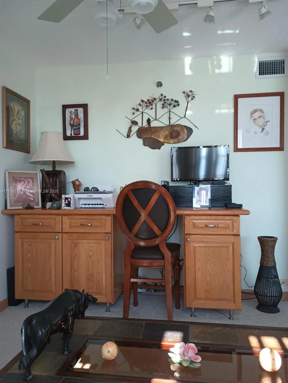 Property Slideshow image 9 of 34 | 1000 saint charles pl 615, Pembroke Pines, FL, 33026