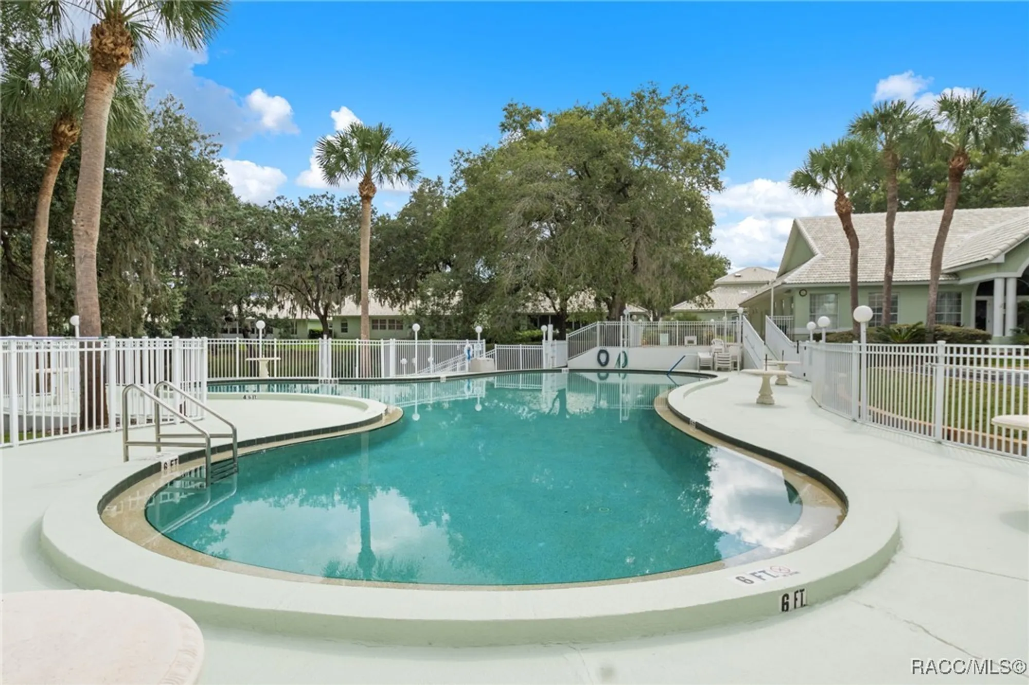 Property Slideshow image 42 of 50 | 716 balmoral ct, Inverness, FL, 34453