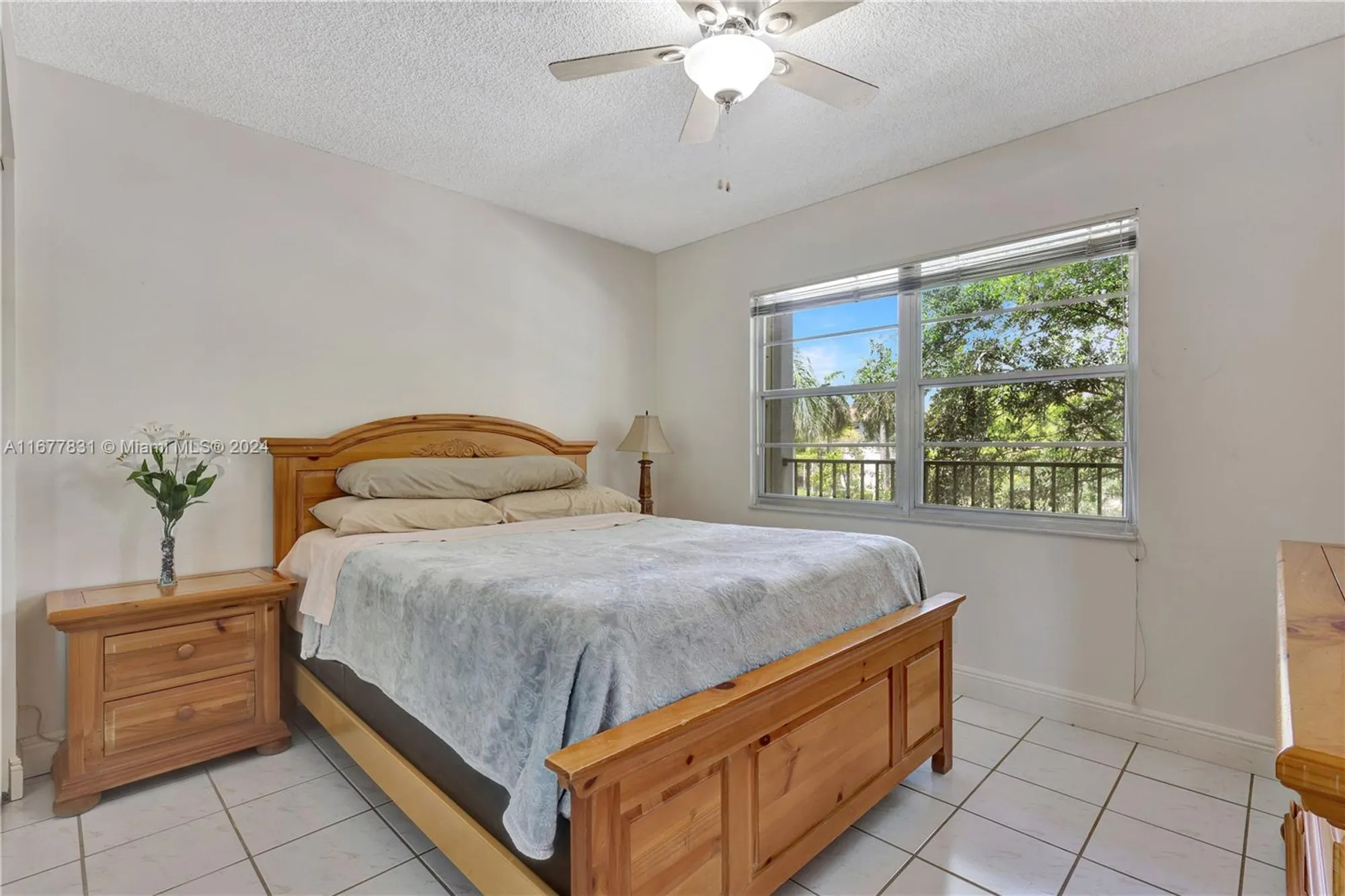Property Slideshow image 14 of 29 | 12500 sw 6th st n311, Pembroke Pines, FL, 33027