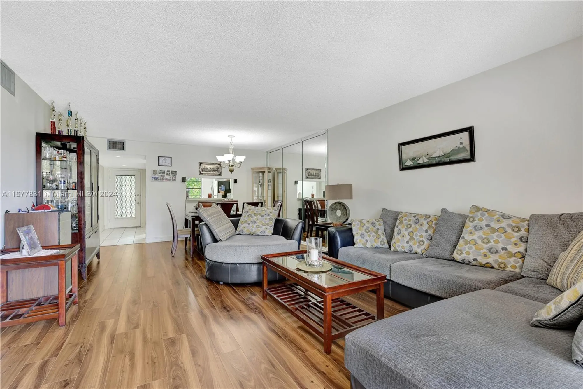 Property Slideshow image 11 of 29 | 12500 sw 6th st n311, Pembroke Pines, FL, 33027