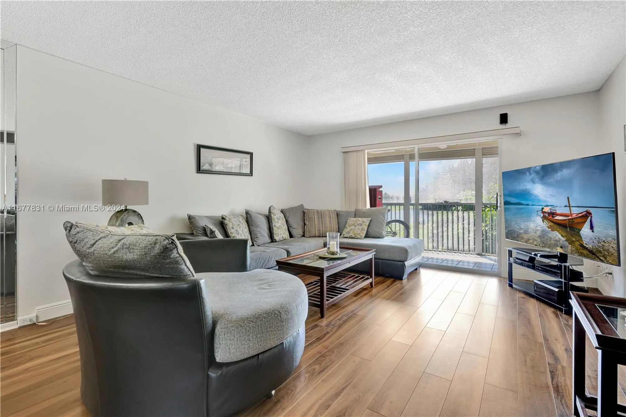 Property Slideshow image 4 of 29 | 12500 sw 6th st n311, Pembroke Pines, FL, 33027