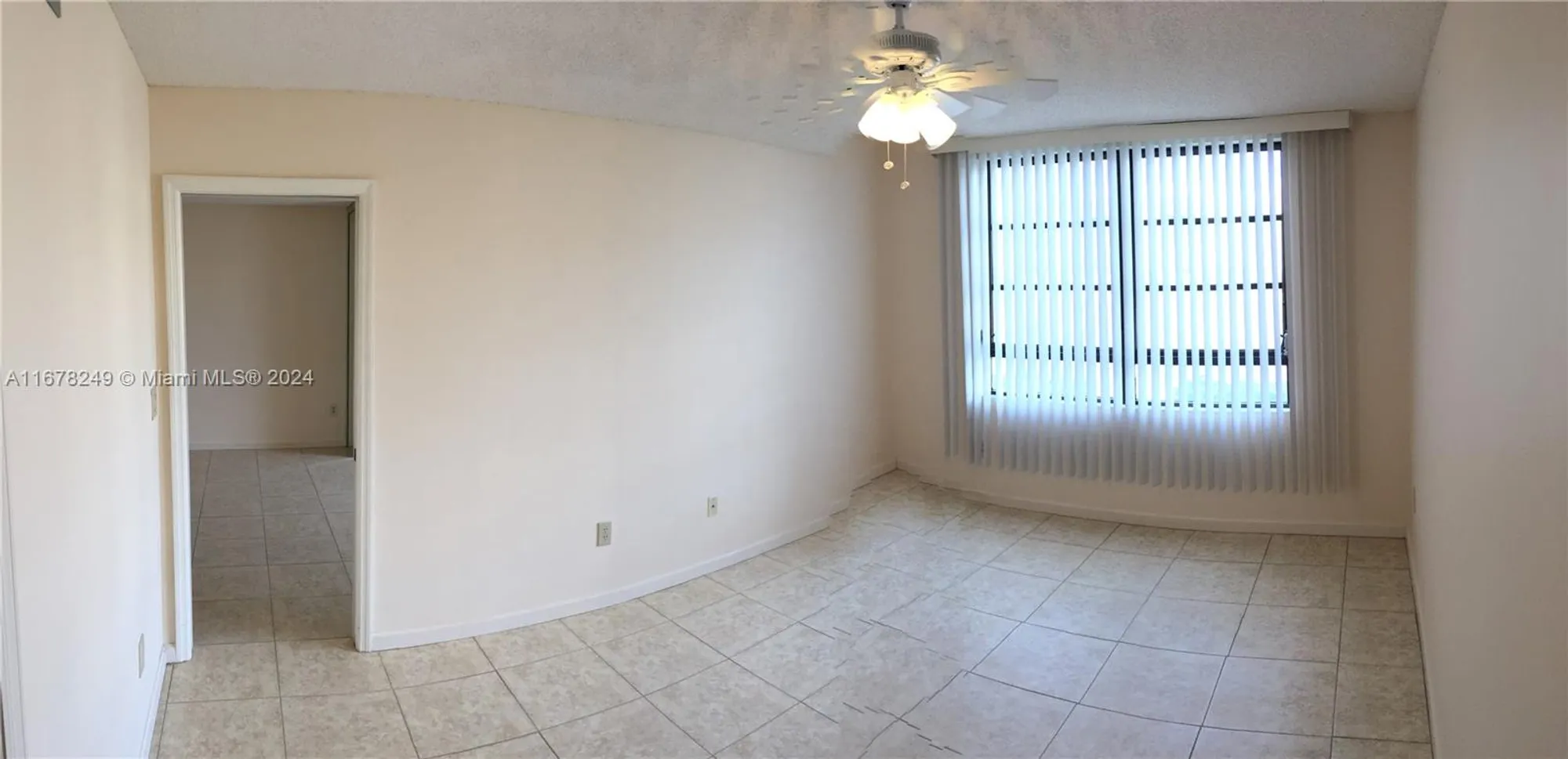 Property Slideshow image 19 of 30 | 10324 e clairmont cir # 101, Tamarac, FL, 33321